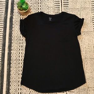 a.n.a. Black short sleeve top